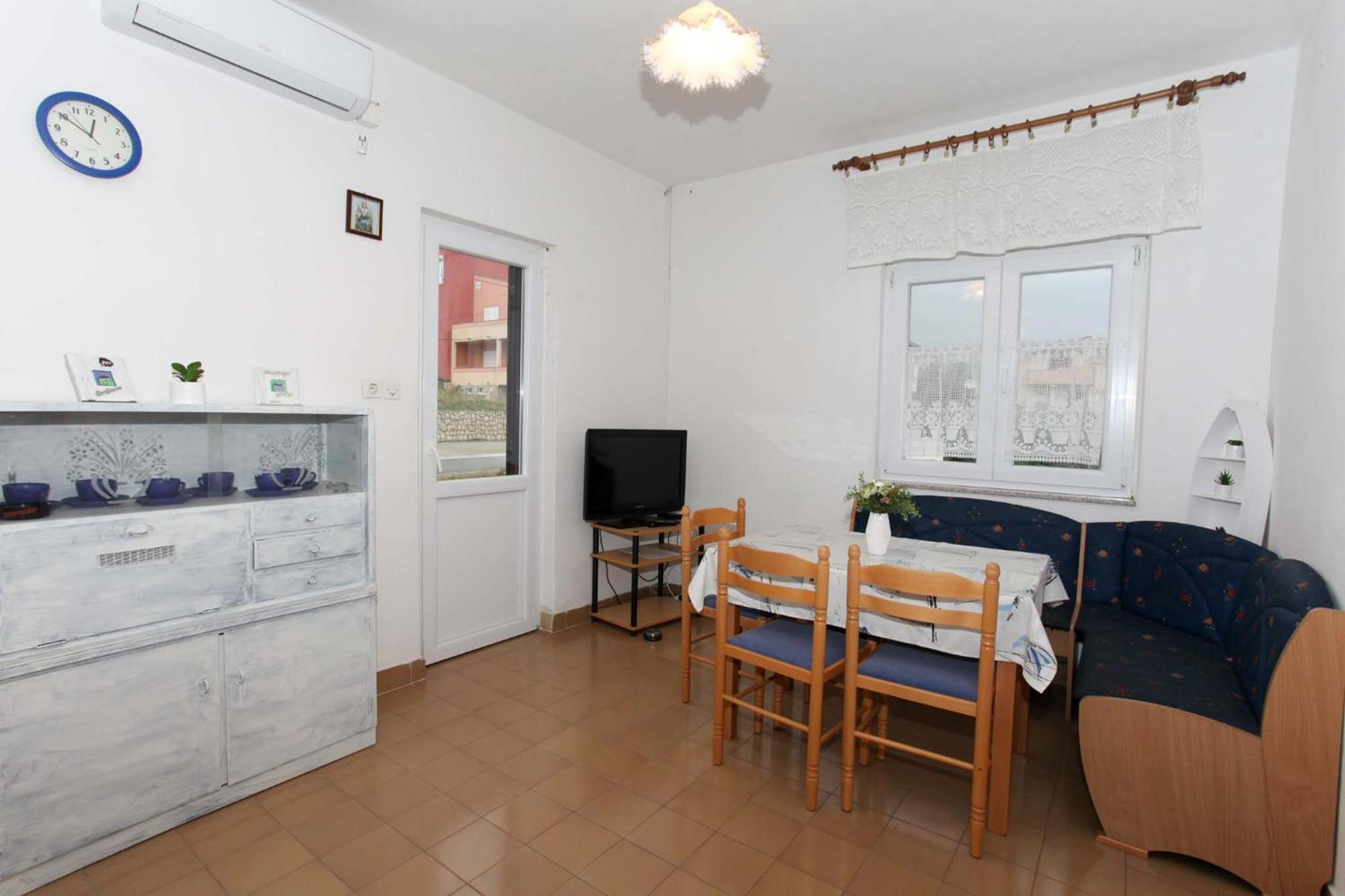 Apartmani Mila Pag Town Zewnętrze zdjęcie