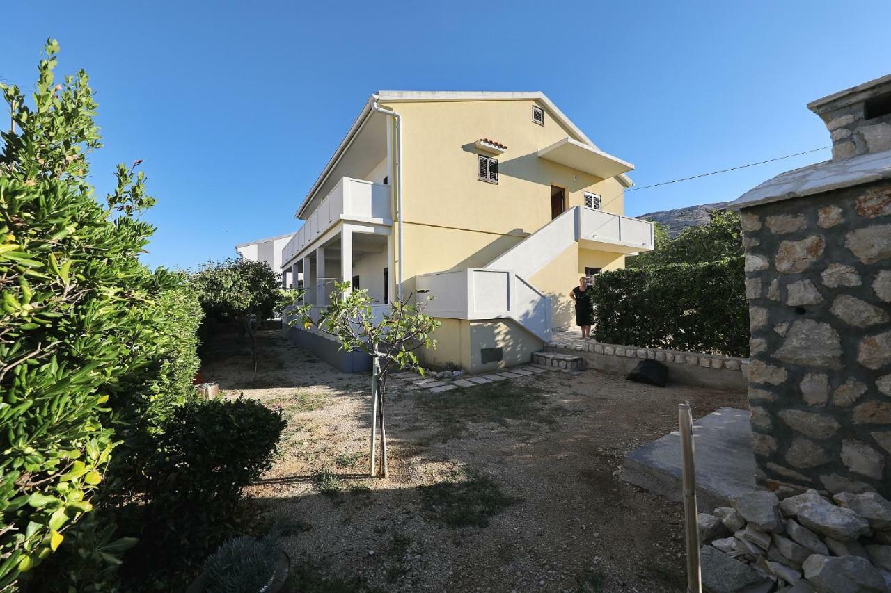 Apartmani Mila Pag Town Zewnętrze zdjęcie